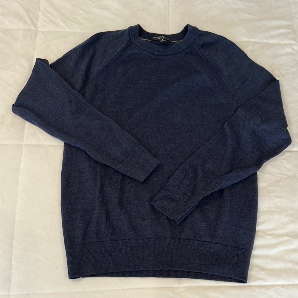 Like NEW - BRItalian Merino Yarn Classic Blue Crewneck Sweater